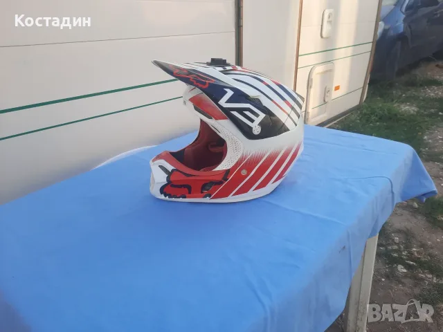 Кросова мото каска FOX  V3  размер  L 59-60см