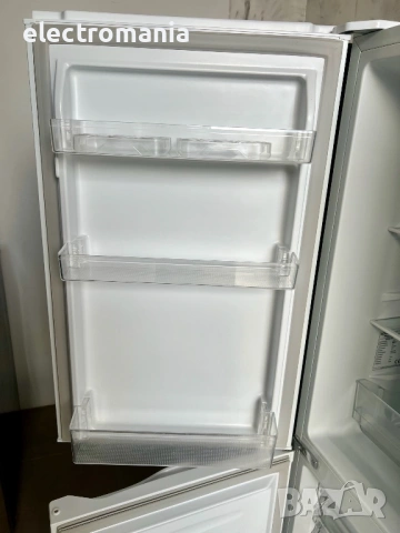 хладилник с фризер Bomann KG 320.1, снимка 5 - Хладилници - 53217267
