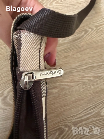 Чанта Burberry , снимка 3 - Чанти - 54219173