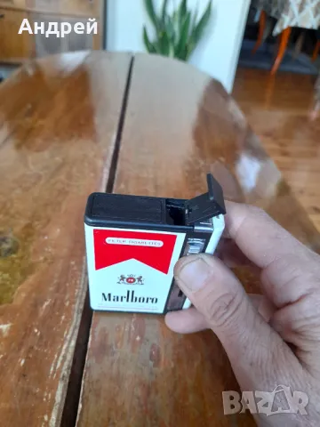 Стара табакера,запалка Marlboro, снимка 6 - Други ценни предмети - 49043277