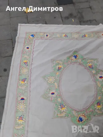 Голяма покривка бродерия , снимка 7 - Антикварни и старинни предмети - 47984494