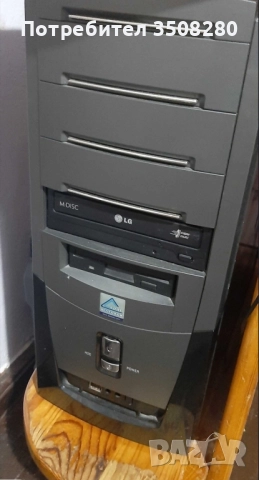 Настолен Компютър LG плюс монитор , микрофон и камера, снимка 2 - За дома - 52593660