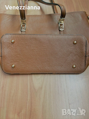 Дамска чанта в цвят коняк,естествена кожа, снимка 3 - Чанти - 52351320