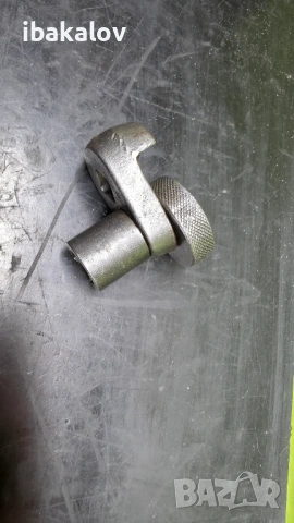 Екстрактор за вадене на шпилки M6-M10 мм 1/2, снимка 2 - Други инструменти - 53997352