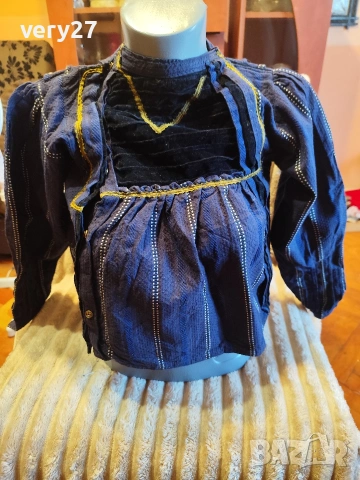 автентична женска антерия с гайтани