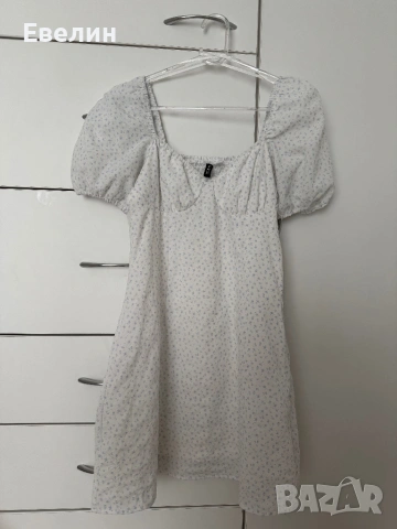 флорална рокля