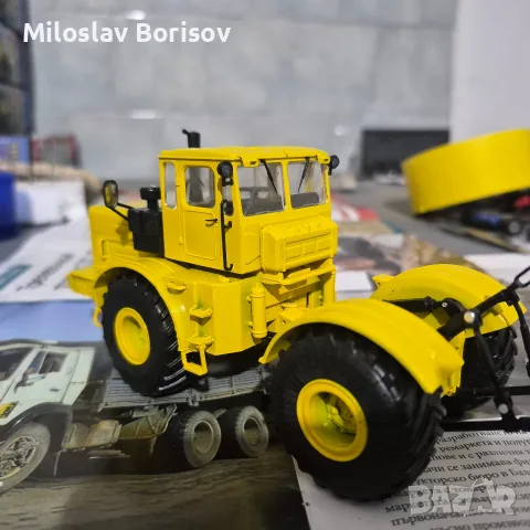 КИРОВЕЦ К-701 в мащаб 1:43, снимка 2 - Колекции - 56228947