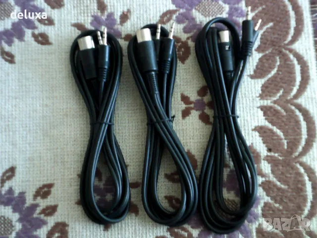 Аудио кабел петица - два жака 3,5 мм