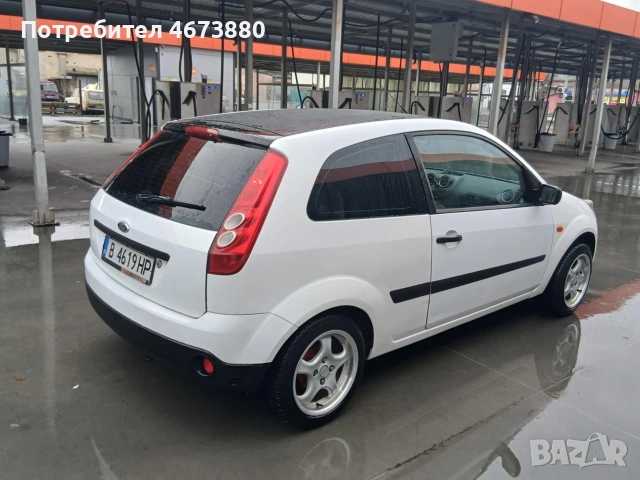 Ford Fiesta 1.3 газ бензин 75 кс 2007 гд, снимка 3 - Автомобили и джипове - 53100908