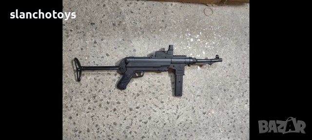 Автомат със сачми , Шмайзер , с лазерен мерник,  около 80см с разпънат приклад., снимка 5 - Други - 39722322