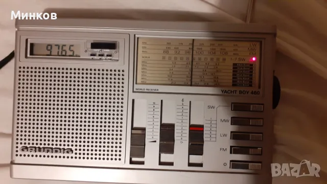 World Receiver Grundig Yacht Boy 460, снимка 2 - Радиокасетофони, транзистори - 48575245