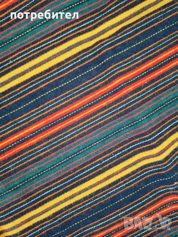 Вълнени , ръчно изработени тъкани с родопски мотиви, снимка 3 - Антикварни и старинни предмети - 42053438