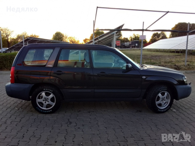 Subaru Forester 2.0, снимка 11 - Автомобили и джипове - 44527914