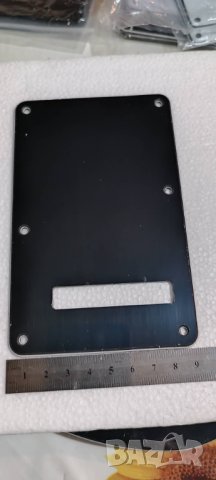 Fender Stratocaster Tremolo Backplate Cover, снимка 3 - Китари - 38631341