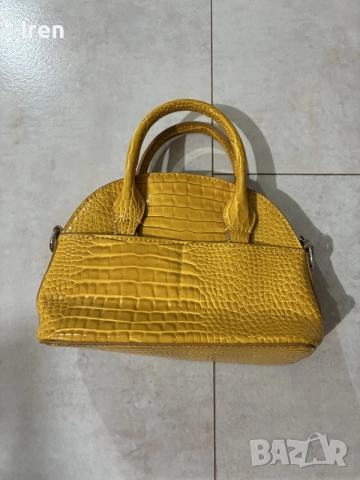 Малка чанта Zara