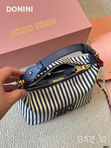 Miu Miu Belair Дамска чанта, кожа, снимка 4 - Чанти - 55988608