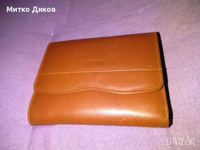 Портфейл Guzini марков естествена кожа с много прегради 130х105мм