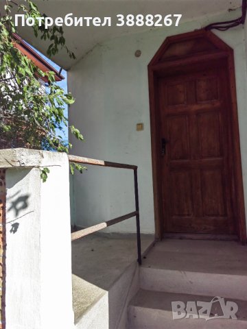 Триетажна къща с. Равна гора община Созопол, снимка 2 - Къщи - 42867037