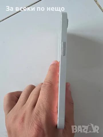 IPhone 17e 256 GB като нов, снимка 4 - Apple iPhone - 56245330