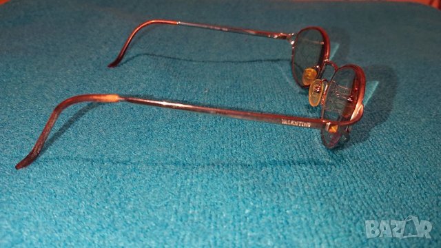Оригинални очила - Valentino, снимка 6 - Слънчеви и диоптрични очила - 37896182