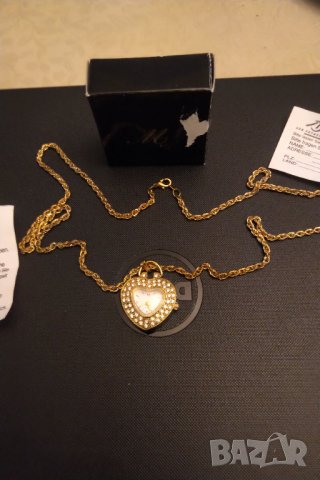 Нов позлатен дамски часовник със сваровски НАМАЛЕН, снимка 2 - Дамски - 31521383