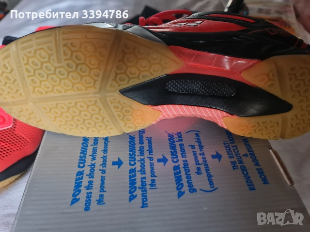 Yonex мъжки маратонки бадминтон номер 45.5 стелка 29.5, снимка 6 - Други спортове - 51868481