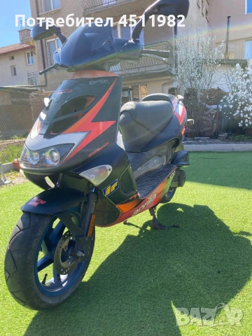Aprilia sr50 2011г.