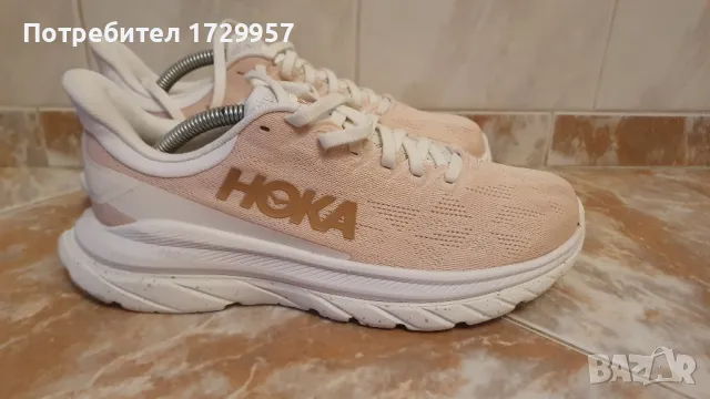 HOKA  Mach Shoes 4 in Sun Kiss/Bright White Номер-39 1/3, снимка 9 - Маратонки - 47676334