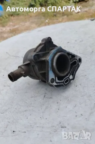 Вакуум помпа 8200031420 Pierburg Рено Канго 98/10г Kangoo Megan Trafic 1,9d