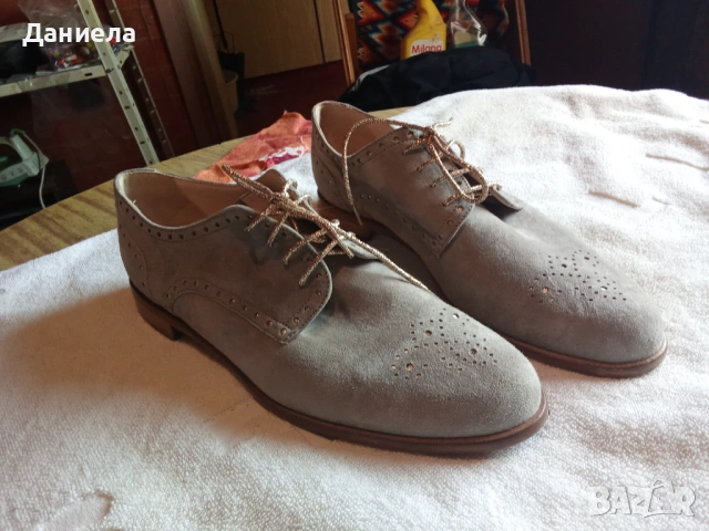 Продавам дамски елегантни обувки, велурени, снимка 3 - Дамски елегантни обувки - 54335947