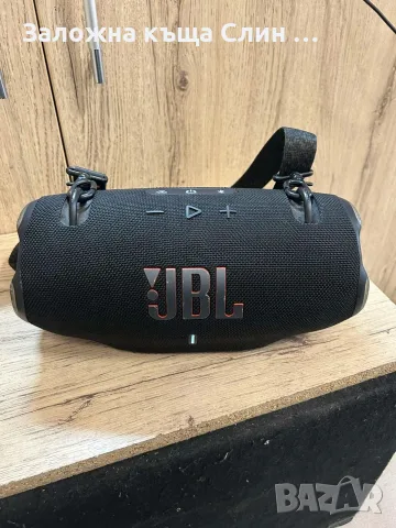 Портативна тонколона JBL Xtreme 4
