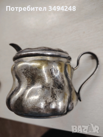 Стара посребрена захарница