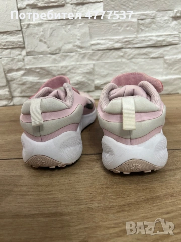 Маратонки Nike 28 номер, снимка 3 - Детски маратонки - 53975704