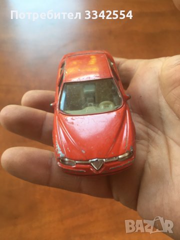 КОЛИЧКА МЕТАЛ БУРАГО "ALFA ROMEO" 1:43 ИТАЛИЯ, снимка 1