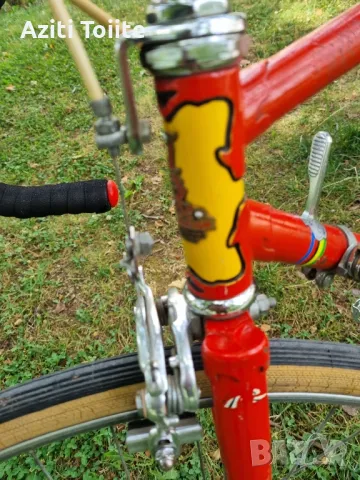 vintage road bike Raleich