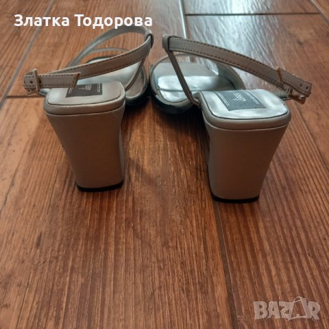 Сандали , снимка 3 - Дамски елегантни обувки - 42361745