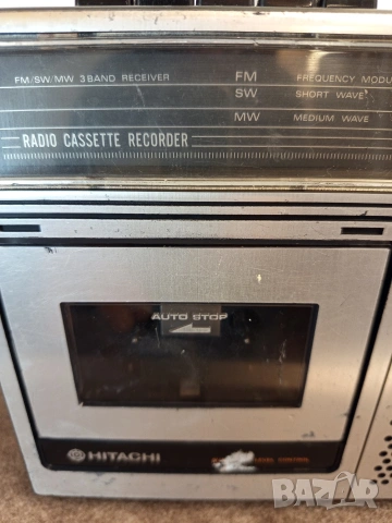 HITACHI TRK 5601, снимка 2 - Радиокасетофони, транзистори - 53929859