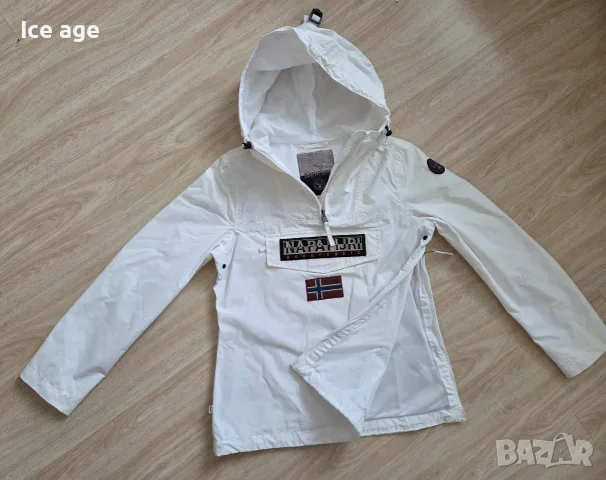 NAPAPIJRI jacket размер М , снимка 2 - Якета - 56504544