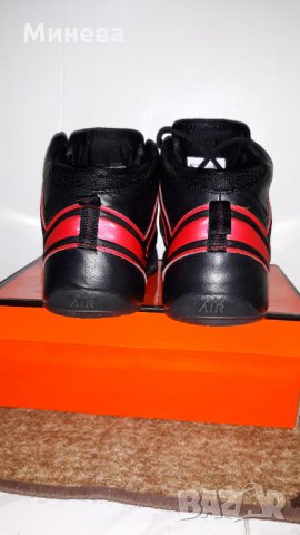 Оригинални кожени маратонки NIKE , снимка 3 - Детски маратонки - 29133368