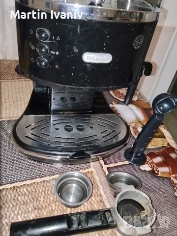 Кафемашина DeLonghi - използвана, страхотно кафе, снимка 4 - Кафемашини - 55744542