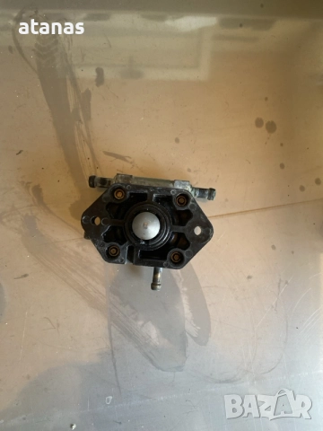 бензинова помпа Mercury f50/60, снимка 2 - Воден транспорт - 55902996