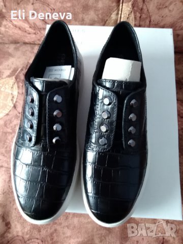 Обувки  GEOX, снимка 4 - Дамски ежедневни обувки - 31923750
