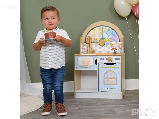 НОВИ! Дървена детска кухня с аксесоари KidKraft, снимка 6 - Играчки за стая - 53967107