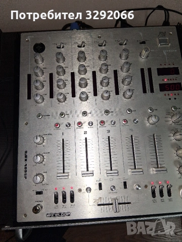 пулт , снимка 3 - Ресийвъри, усилватели, смесителни пултове - 53333030