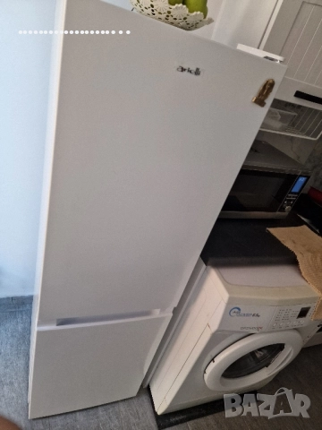 нов хладилник с фризьор Ариели, снимка 3 - Хладилници - 51657051