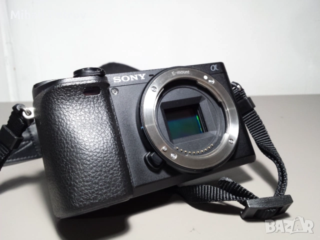 Sony A6300 + Sony FE 28-70mm + Sony 16-50mm, снимка 8 - Фотоапарати - 53990021