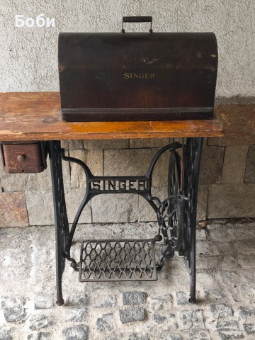 Шевна машина SINGER , снимка 2 - Антикварни и старинни предмети - 53176627
