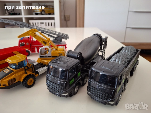  Интересни камиончета, 14-17 см., снимка 6 - Коли, камиони, мотори, писти - 44641287