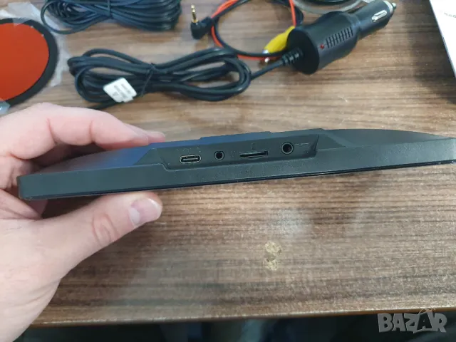 Продавам Преносим дисплей за кола 6,86-инчов екран поддържа Android Auto , Carplay, снимка 6 - Аксесоари и консумативи - 47964590