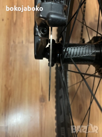 YT TUES 2021 L 27,5, снимка 18 - Велосипеди - 53125994